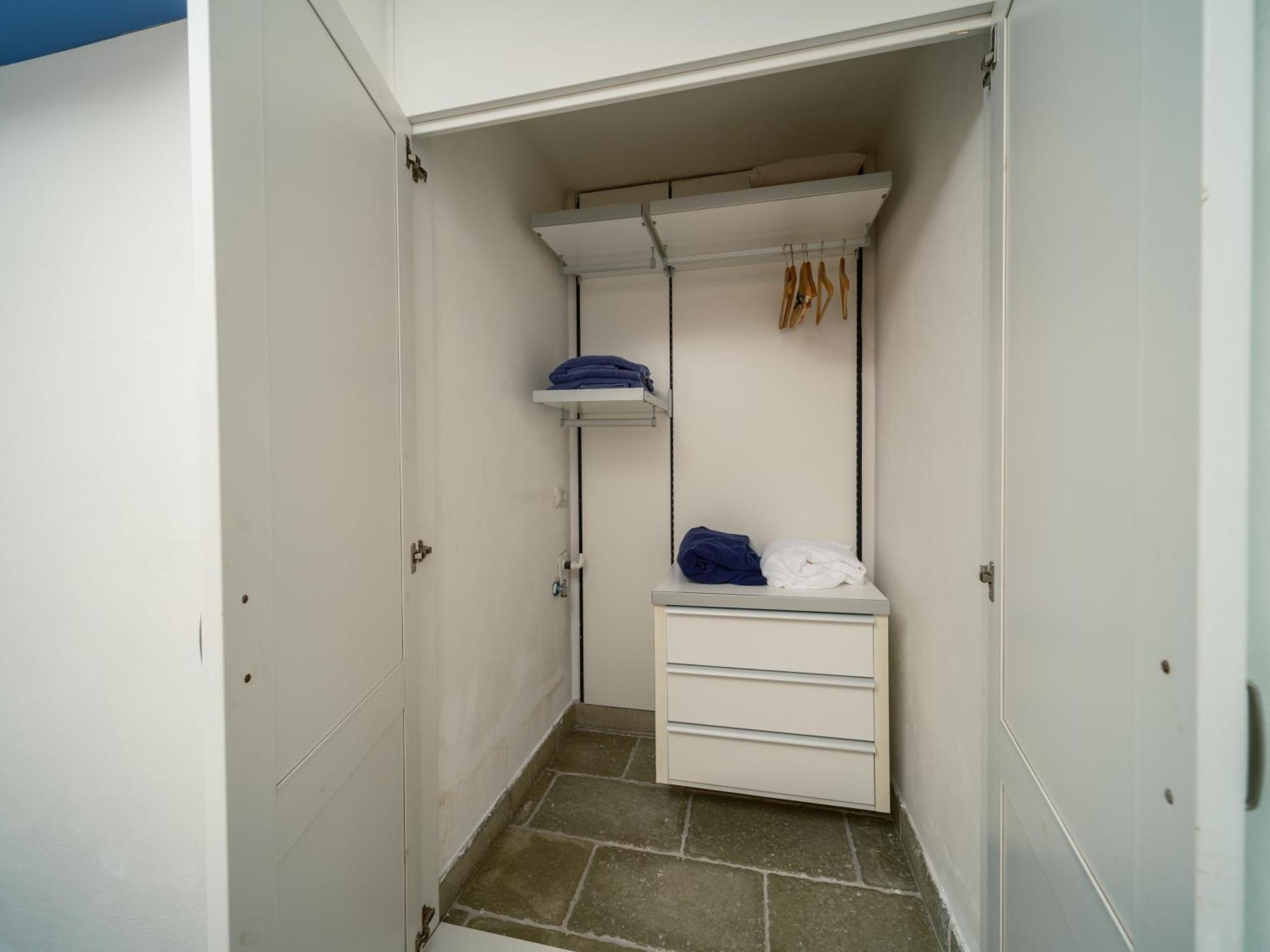 La Finestra Sul Mare - Antonella Apartment 维耶斯泰 外观 照片